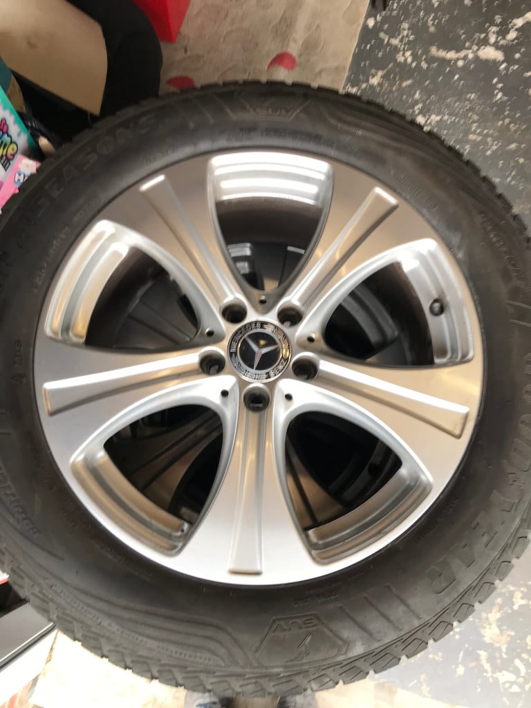 Mercedes 18 inch wheels and Goodyear tyres ,both like new