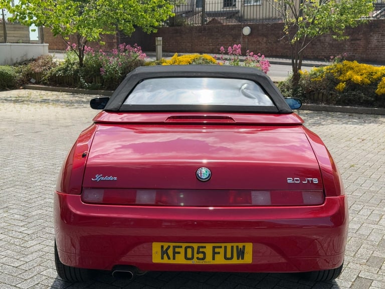 2005 Alfa Romeo Spider 2.0 JTS Lusso 2dr CONVERTIBLE Petrol Manual