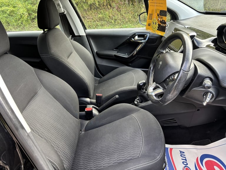 PEUGEOT 208 1.2 PureTech Active 2018