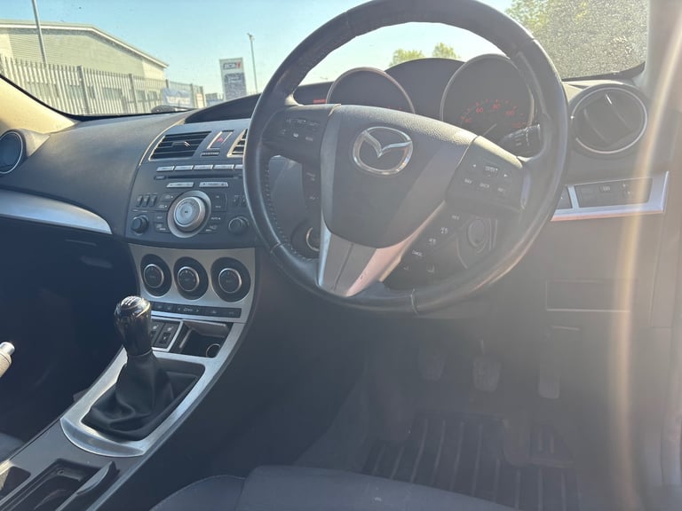 2010 Mazda Mazda3 2.2d [185] Sport 5dr HATCHBACK Diesel Manual - Image 11