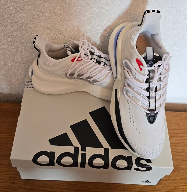 Mens Adidas Alphaboost V1 7.5 - New