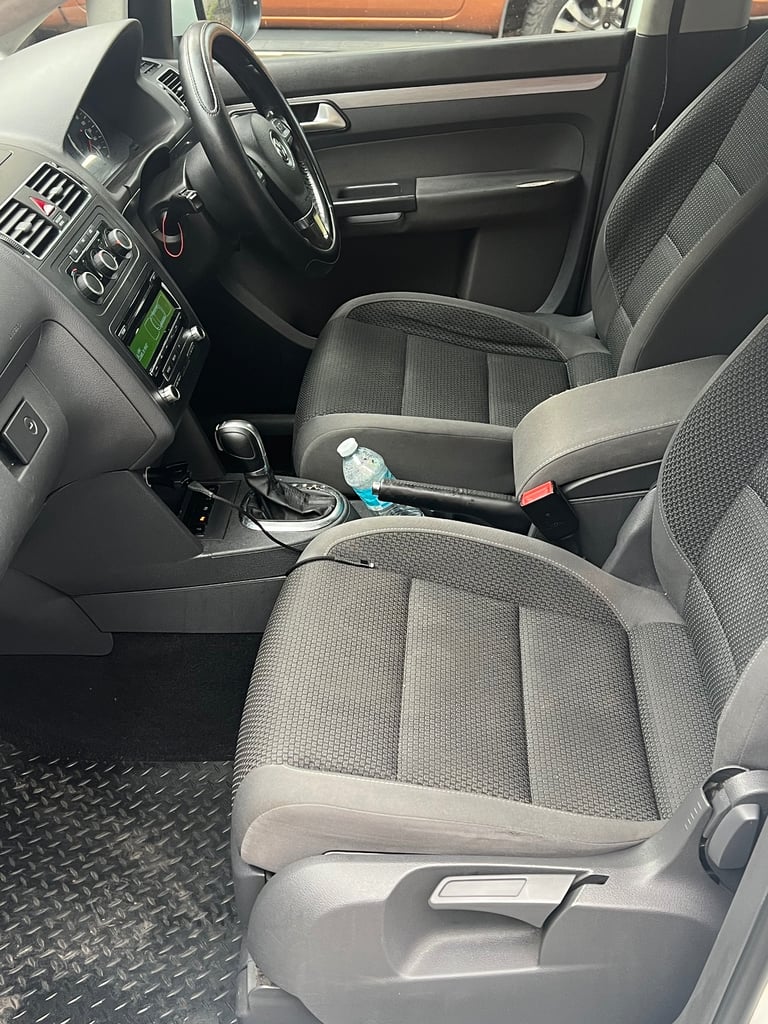 Volkswagen, TOURAN, MPV, 2015, Semi-Auto, 1598 (cc), 5 doors