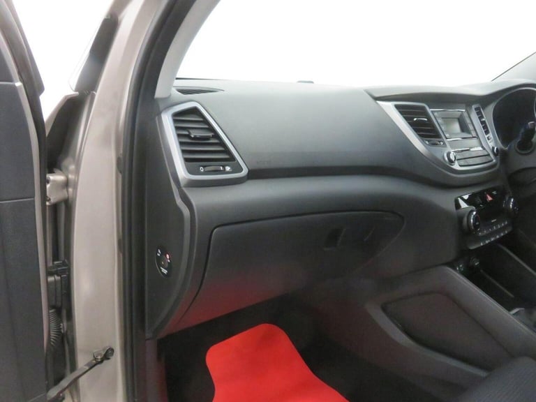 HYUNDAI TUCSON 1.7 CRDi Blue Drive SE Euro 6 (s/s) 5dr 2016