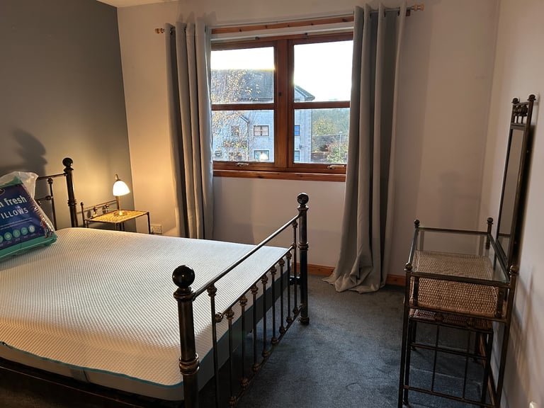 Furnished first floor flat in central Dunfermline 