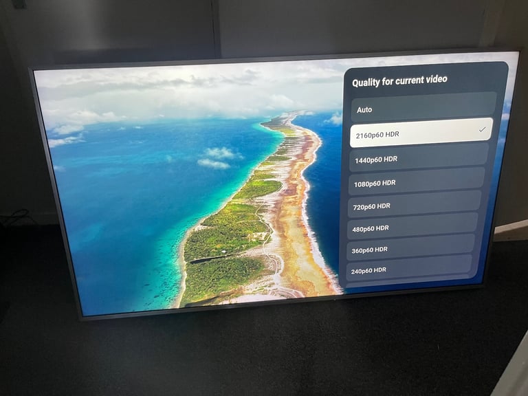 Panasonic 65″ 4K Ultra HD HDR Smart TV – Excellent Condition