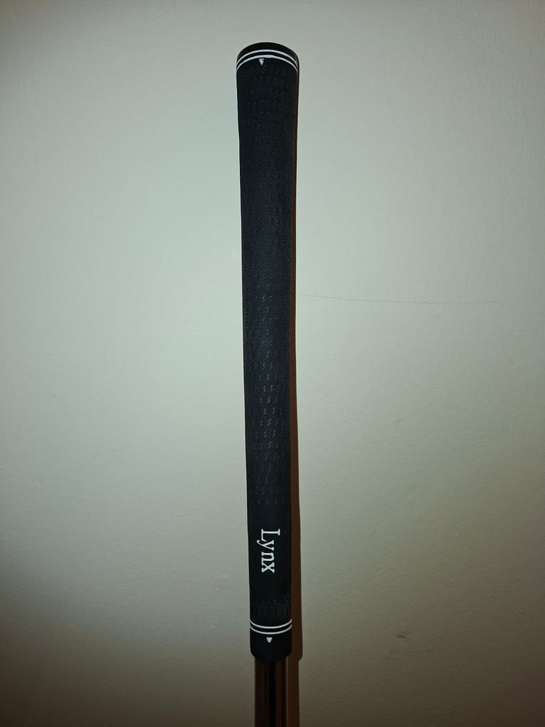 Lynx Irons and Putter