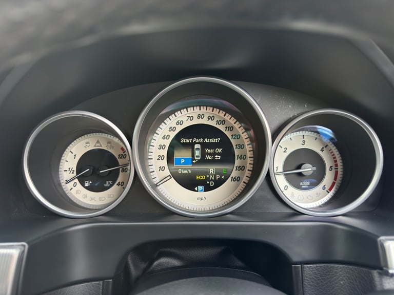 MERCEDES BENZ E250CDI AMG LINE 7G TRONIC