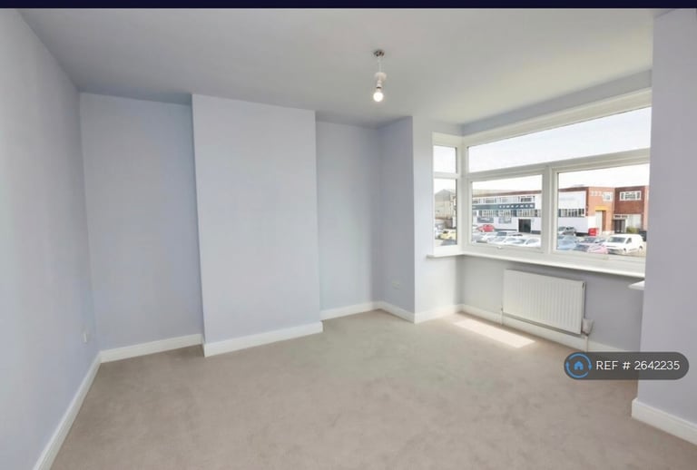 3 bedroom house in Fareham Road, Gosport, PO13 (3 bed) (#2642235)