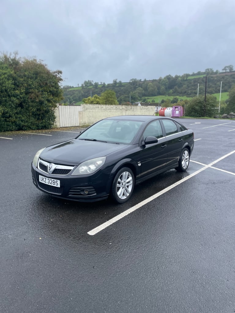 Vauxhall, VECTRA, Hatchback, 2007, Manual, 1796 (cc),5 doors - Image 3