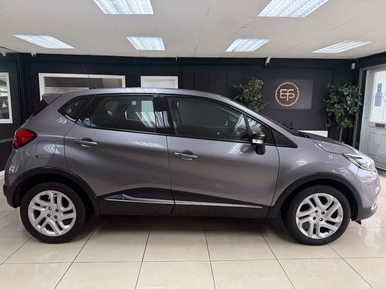 Renault Captur 0.9 TCe ENERGY Dynamique Grey £35 Tax WARRANTY 12 MONTHS MOT