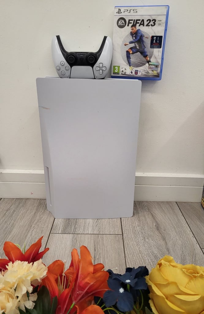 image for Ps5 disc with controller 