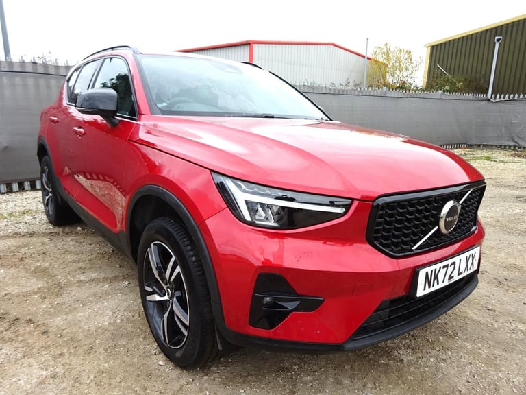 2023 72 REG VOLVO XC40 + B3 AUTO DAMAGED REPAIRABLE SALVAGE