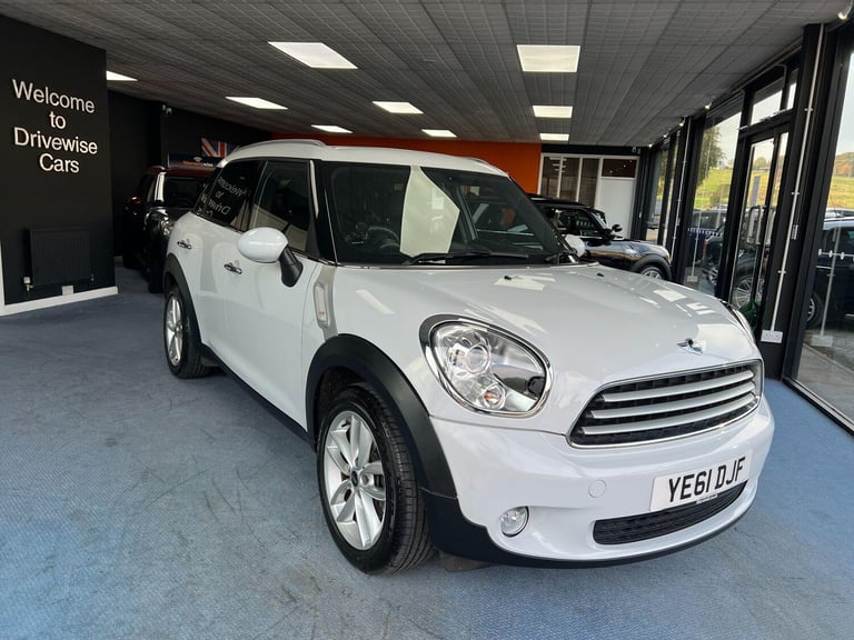 2011 MINI Countryman 1.6 Cooper Euro 5 (s/s) 5dr HATCHBACK Petrol Manual