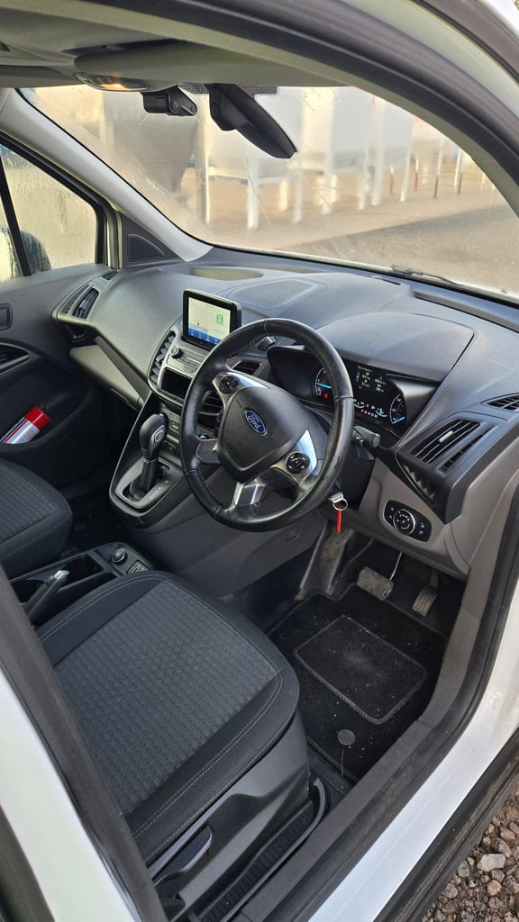 Ford, TRANSIT CONNECT, Panel Van, 2018, Automatic, 1498 (cc)