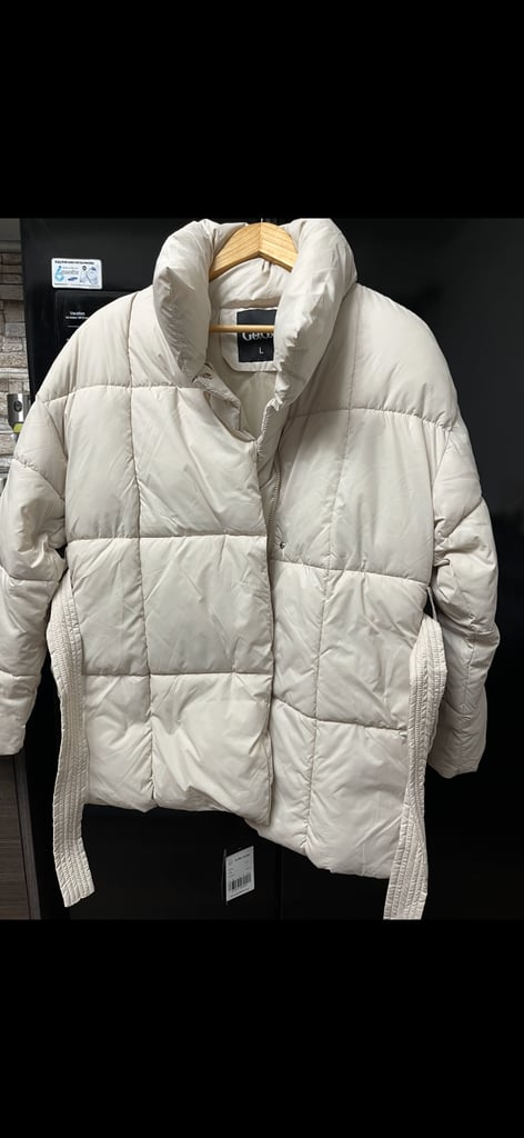 image for Woman coats 🧥 