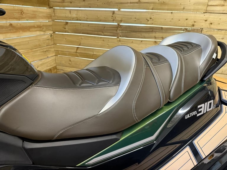 KAWASKAKI ULTRA 310LX 2024 JET SKI BRAND NEW UK MAIN DEALER
