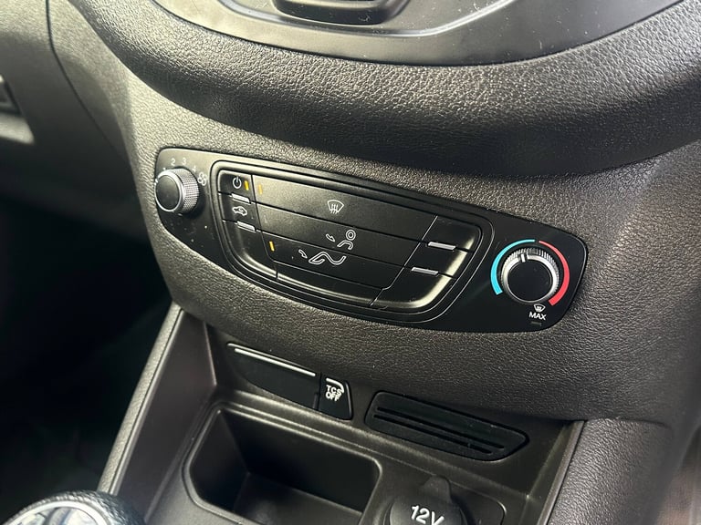 2019 Ford Transit Courier 1.5 TDCi Van [6 Speed] PANEL VAN DIESEL Manual