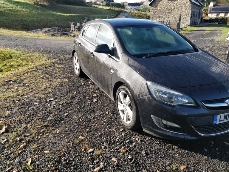 Vauxhall, ASTRA, Hatchback, 2015, Manual, 1956 (cc), 5 doors
