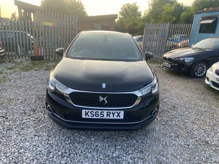 2015 DS Automobiles DS 4 BLUEHDI PRESTIGE S/S HATCHBACK Diesel Manual