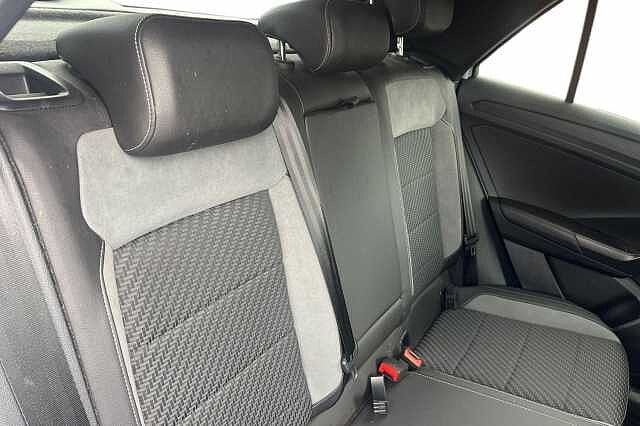 2019 Volkswagen T-Roc 1.6 TDI R-Line 5dr Hatchback Diesel Manual