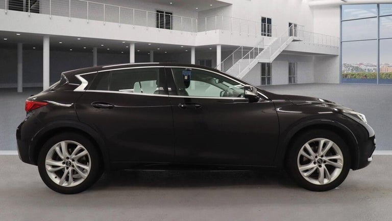  Infiniti Q30 1.5d SE Euro 6 (s/s) 5dr Diesel Manual