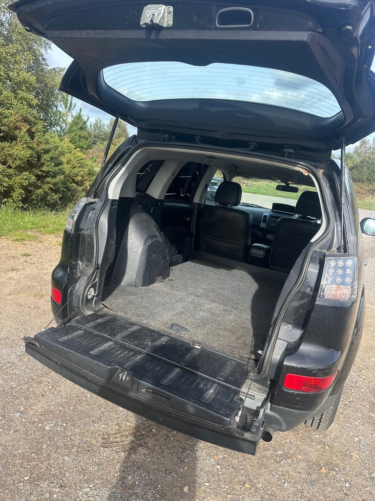 Mitsubishi, OUTLANDER, Panel Van, 2010, Manual, 1968 (cc)