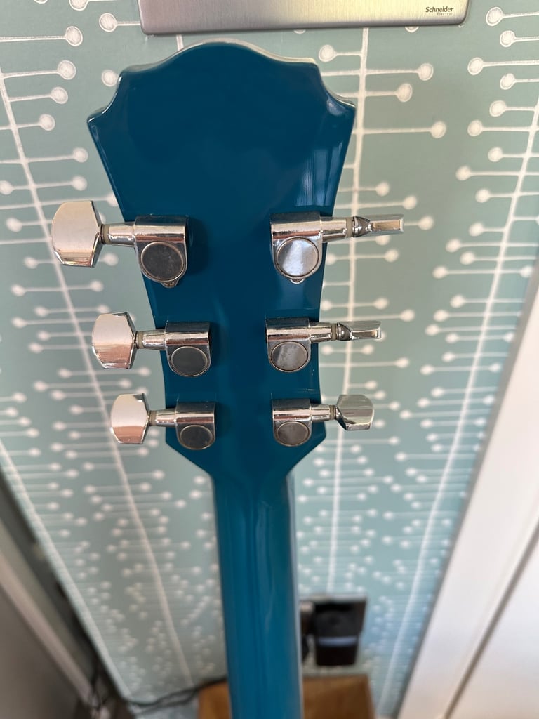 FRESHMAN St Andrew's Flag Acoustic Guitar - Like New