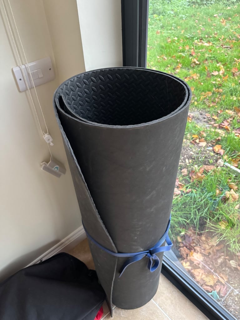 Weight bar, weights, rack and Pull up mate