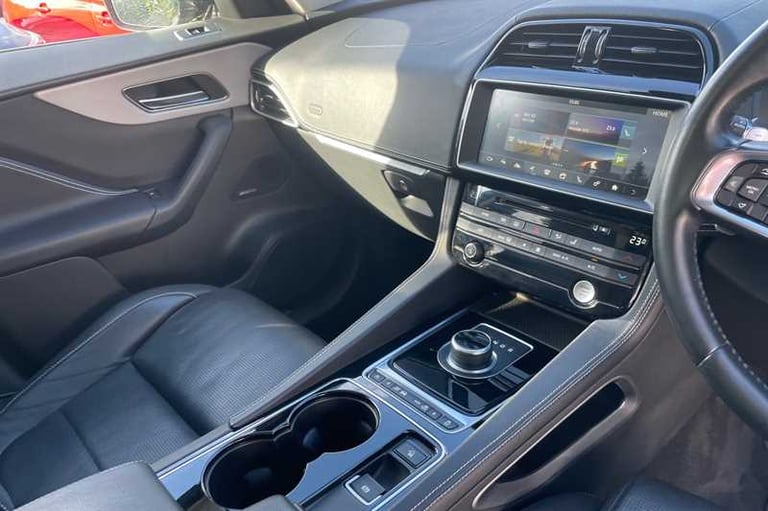 2016 Jaguar F-Pace 3.0d V6 S 5dr Auto AWD ESTATE DIESEL Automatic