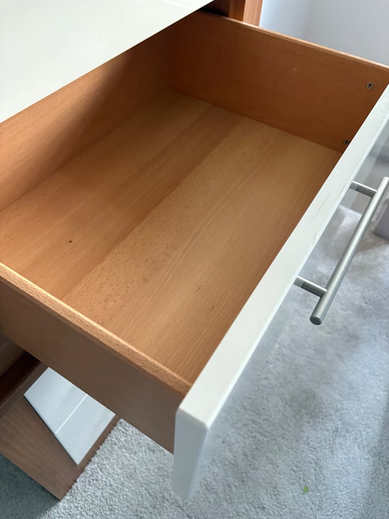 Light oak and cream bedroom furniture