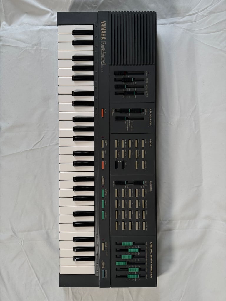 Yamaha Portasound PSS-360 Digital Synthesizer Keyboard