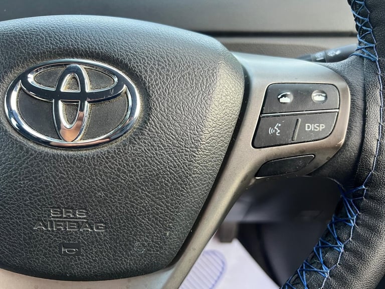2010 Toyota Verso 1.6 V-matic TR 5dr MPV Petrol Manual