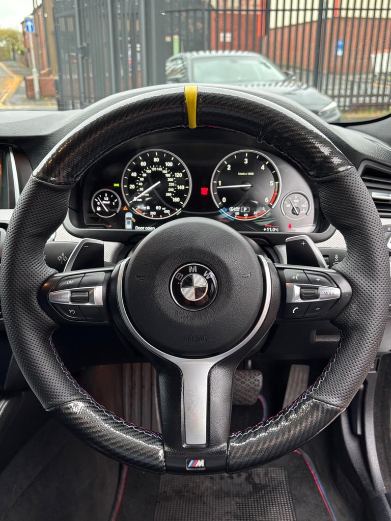 BMW 5 SERIES 2.0 520d M Sport Touring Auto Euro 6 (s/s) 5dr 2014