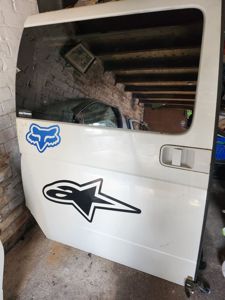 Parts Nissan Elgrand 51 2004-2008