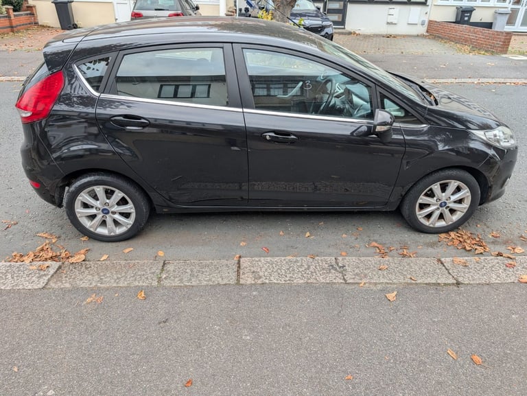 2015 Ford Fiesta 1.0 EcoBoost - 6 Month Warranty, Low Insurance & £20 Tax! New Battery !!!