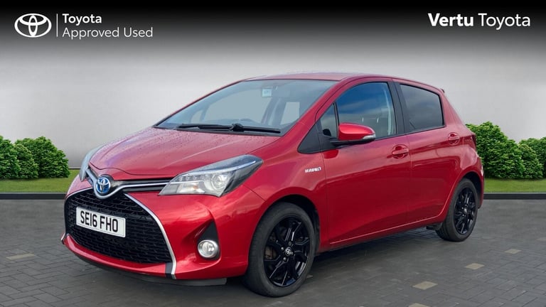 2016 Toyota Yaris 1.5 Hybrid Design 5dr CVT HATCHBACK PETROL/ELECTRIC Automatic