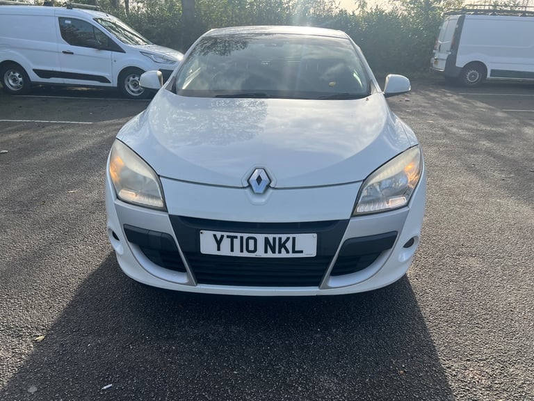 Renault, MEGANE, Coupe, 2010, Manual, 1461 (cc),2 doors - Image 2