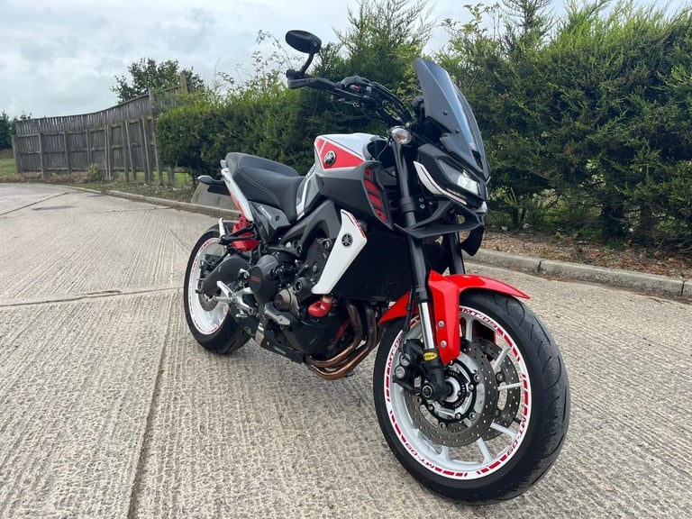 2018 18 YAMAHA MT09 ABS MT-09 STUNNING ANNIVERSARY COLOURS EXTRAS 13k MILE MT 09