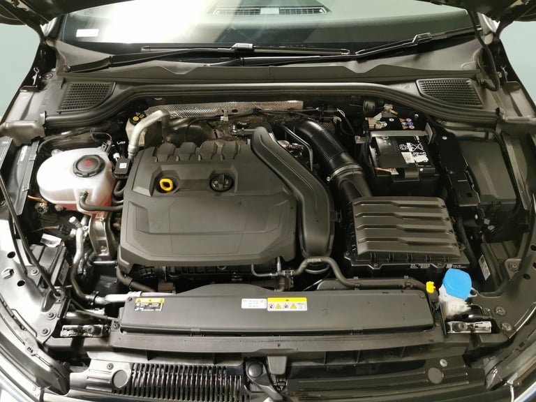 2023 Volkswagen Golf 1.5 TSI Life Hatchback 5dr Petrol Manual Euro 6 (s/s) (130 ps) - KEYLESS ST ...