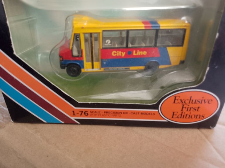 Four Exclusive First Editions model buses 1:76