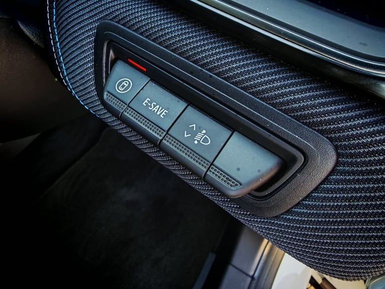 2025 Renault Captur 1.6 E-Tech Full Hybrid 145 Esprit Alpine 5dr Auto Hatchback Hybrid Automatic