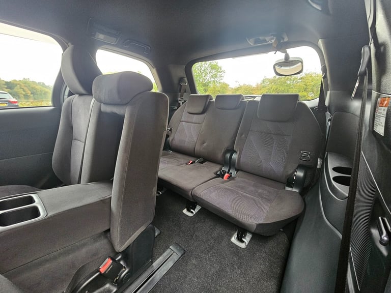  Toyota Estima 2.4 Petrol Automatic New Shape 8 Seater MPV MPV Petrol Automatic