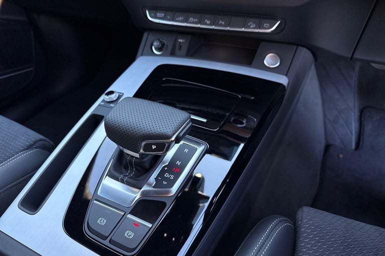 2024 Audi Q5 2.0 TFSIe 50 S line SUV 5dr Petrol Plug-in Hybrid S Tronic quattro Euro 6 ( ESTATE P...