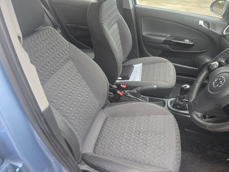 2015 Vauxhall Corsa 1.4 16V SE Euro 5 5dr HATCHBACK Petrol Manual