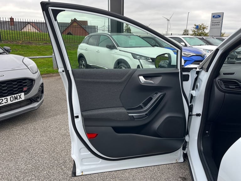 2024 Ford Puma 1.0 EcoBoost Hybrid mHEV Titanium 5dr Hatchback PETROL Manual