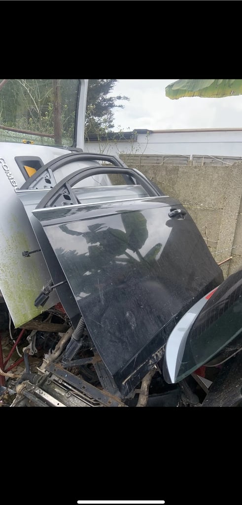 Audi A4 B8 2008 - 2015 Front Passenger Door