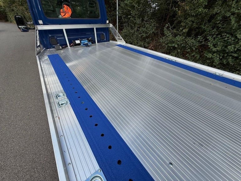 2020 69 IVECO DAILY 70C CLASS 3.0TD AUTOMATIC XLWB 7 TONNE 20FT AMS BEAVERTAIL C