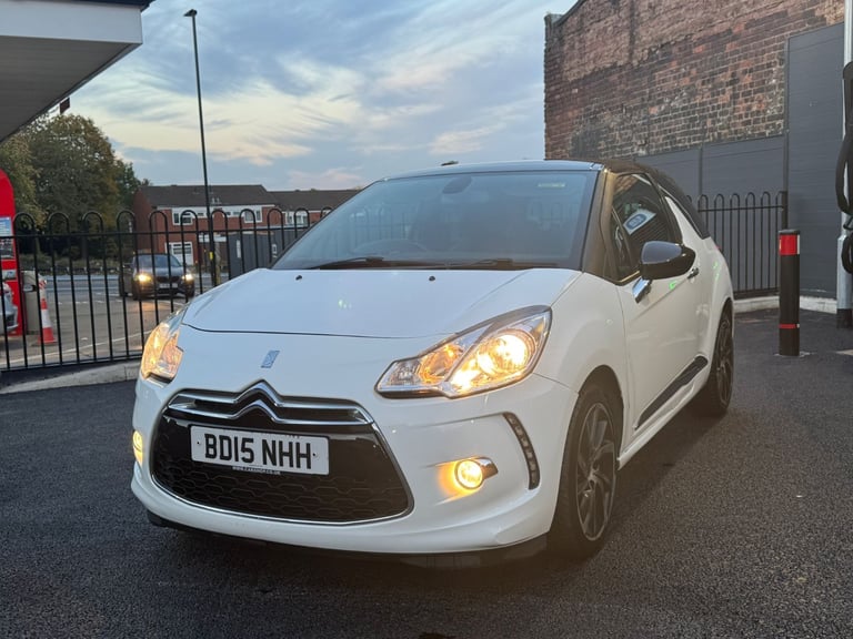 Citroen, DS3, Hatchback, 2015, Manual, 1560 (cc), 3 doors