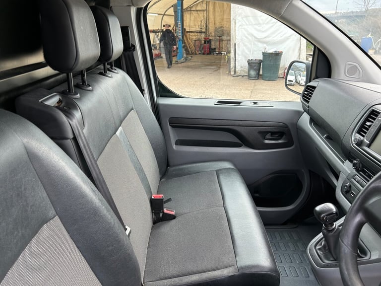 2020 Vauxhall Vivaro 2900 1.5d 100PS Dynamic H1 Van PANEL VAN Diesel Manual