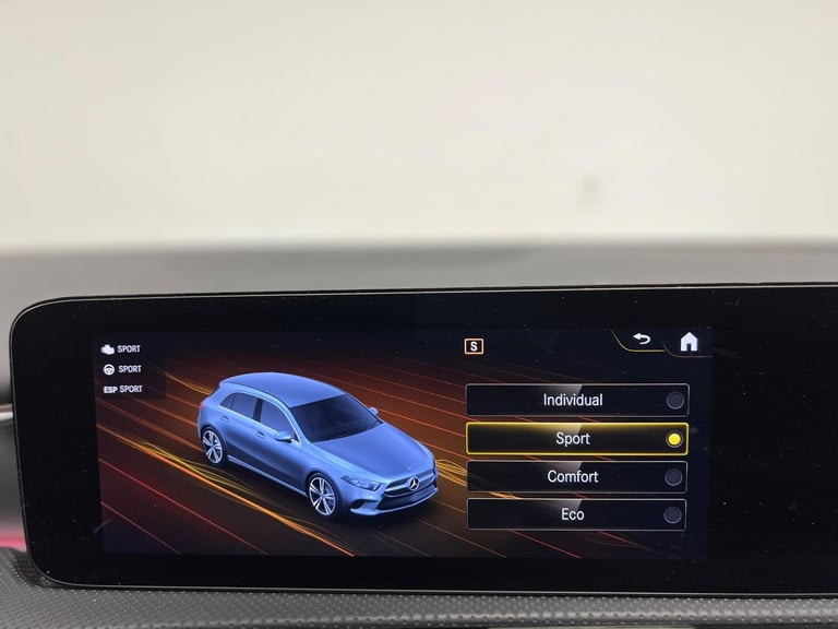 2022 Mercedes-Benz A-Class 1.3 A180 AMG Line (Premium) 7G-DCT Euro 6 (s/s) 5dr HATCHBACK Petrol A...